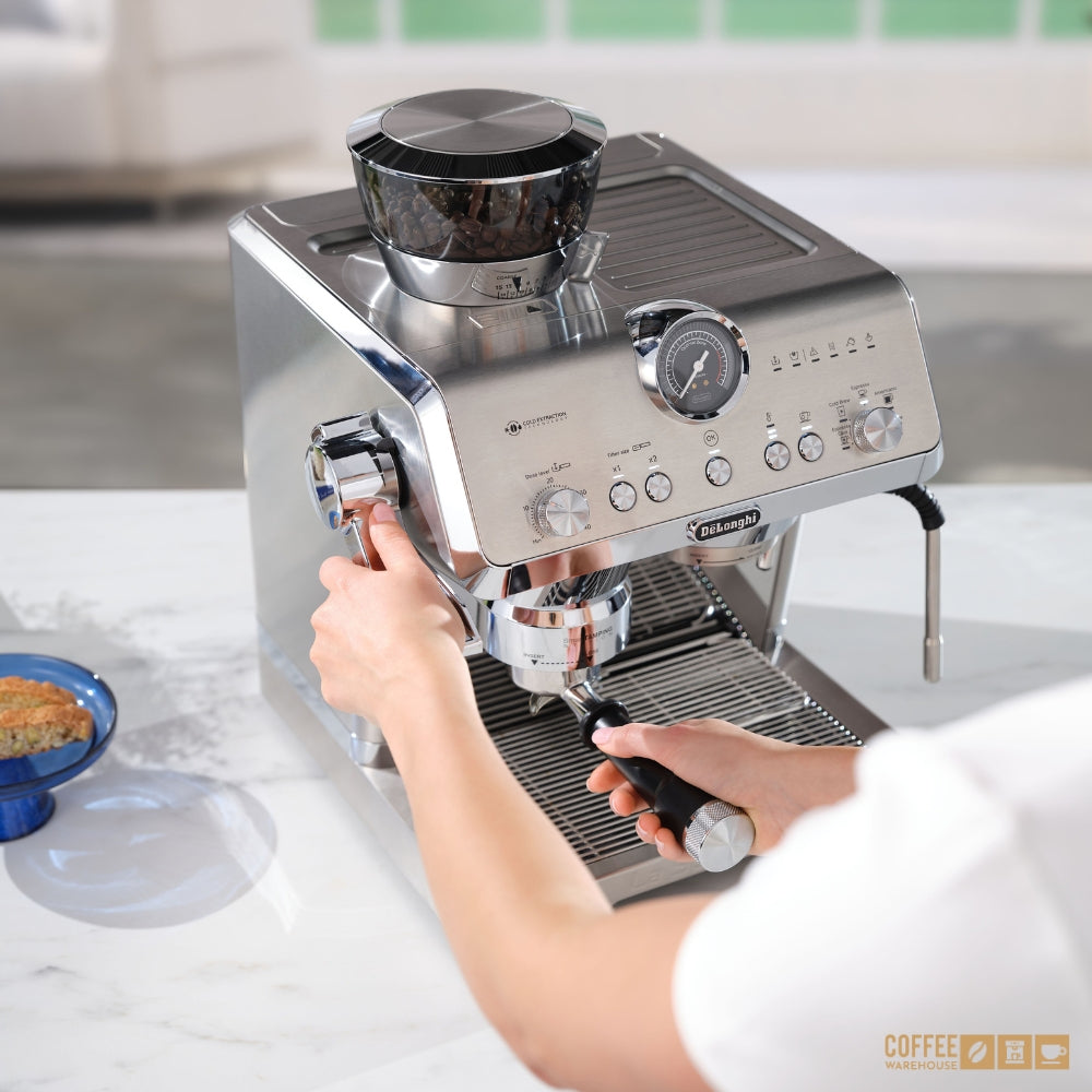 De'Longhi La Specialista Opera Espresso Machine with Cold Brew - EC9555M