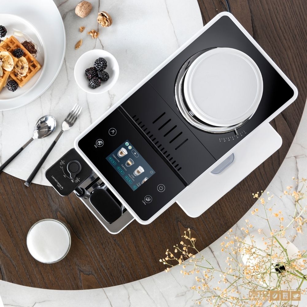 De'Longhi Rivelia Automatic Espresso Machine – Arctic White